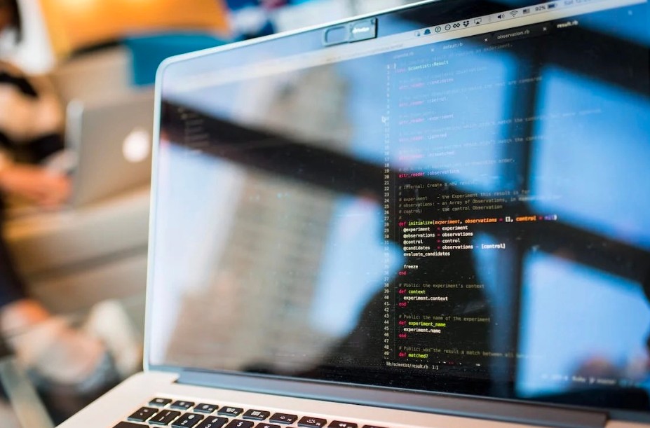 "Discover the Perfect WordPress Theme for Your Website: A Guide to Different Types" - Credit: Vents Magazine
